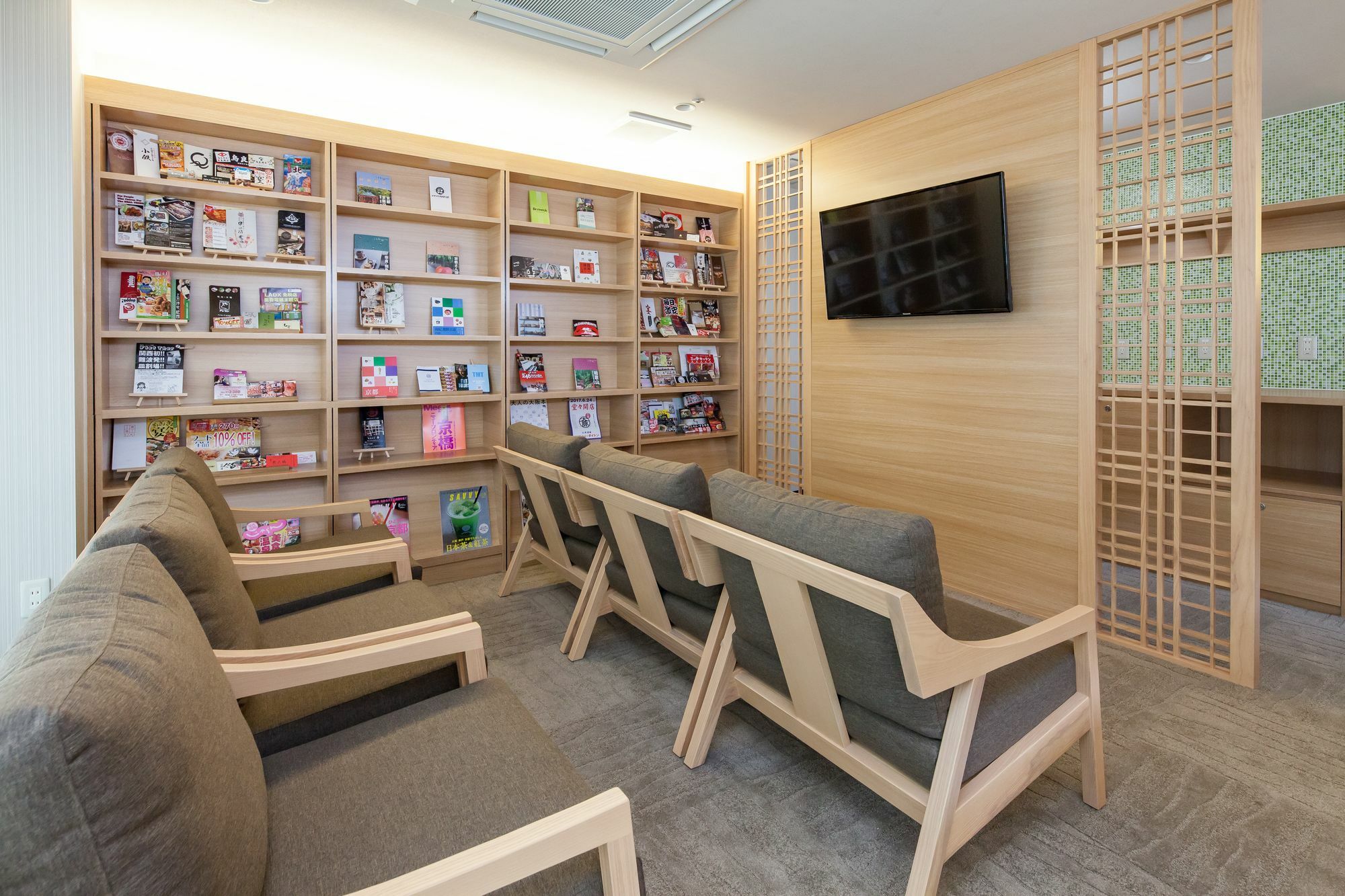 Y'S Cabin Osaka Namba Eksteriør billede