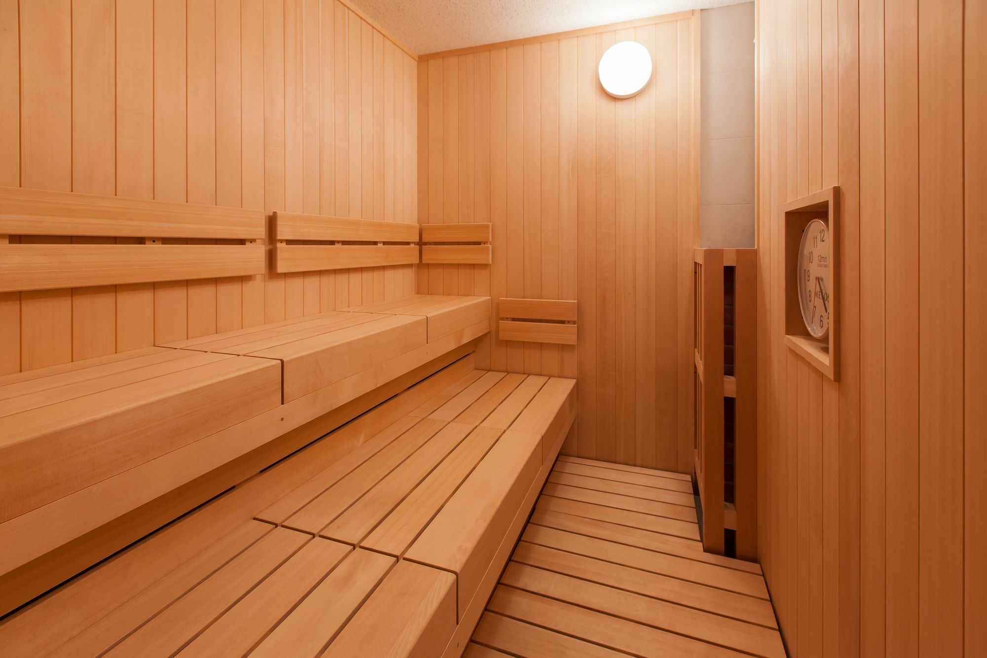 Y'S Cabin Osaka Namba Eksteriør billede