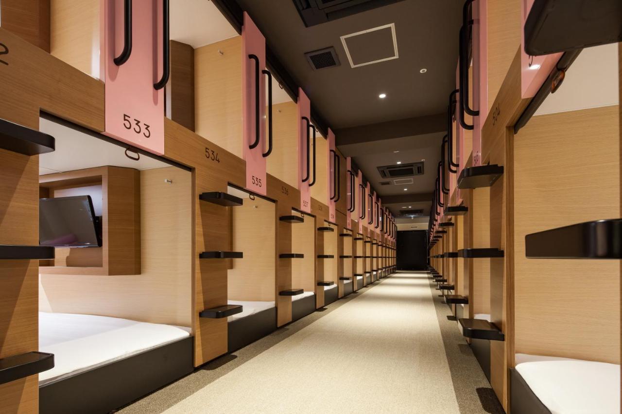 Y'S Cabin Osaka Namba Eksteriør billede